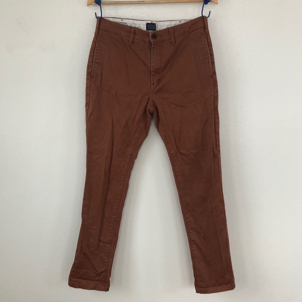 Levi’s Chinos
